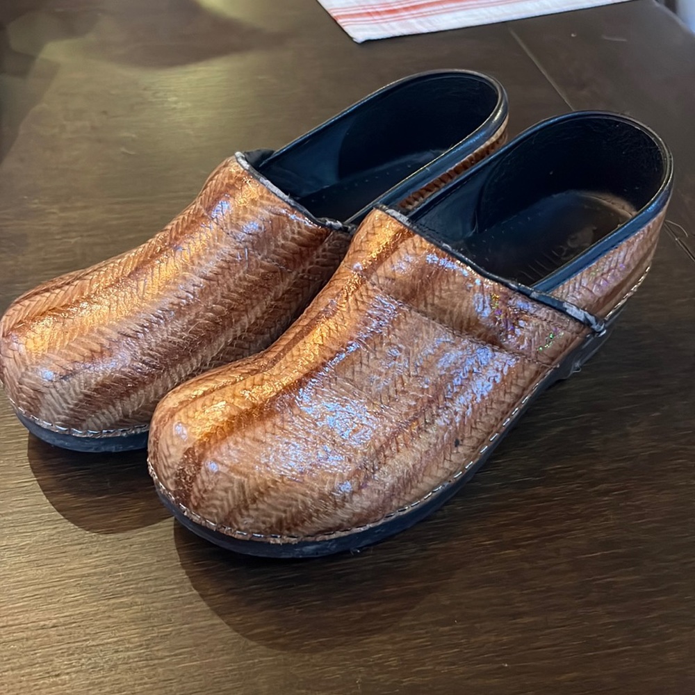 Brown and tan clog